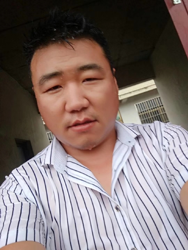 江湖中人的第一张照片--新沂蓝颜知己交友网